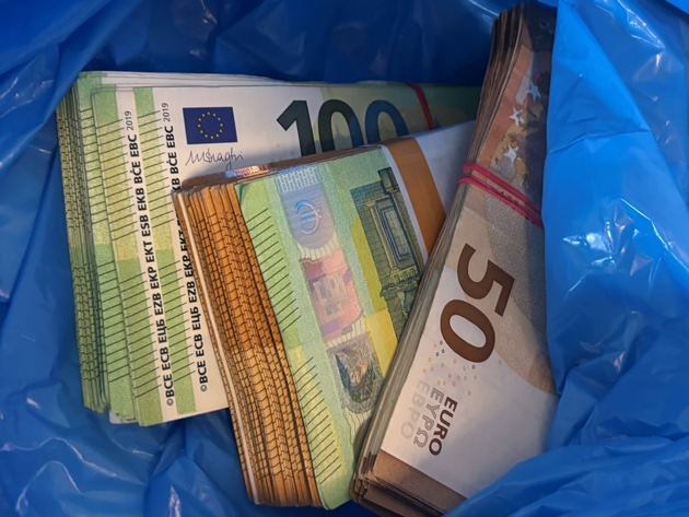 ZOLL-DD: Dresdner Zollfahnder decken illegale Ausfuhren von PKW nach Russland in Millionenhöhe auf