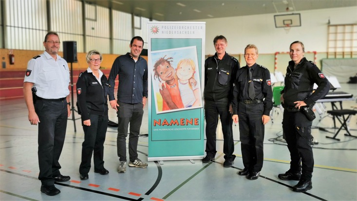 POL-BS: Das Polizeiorchester Niedersachsen zu Gast in der Grundschule Waggum