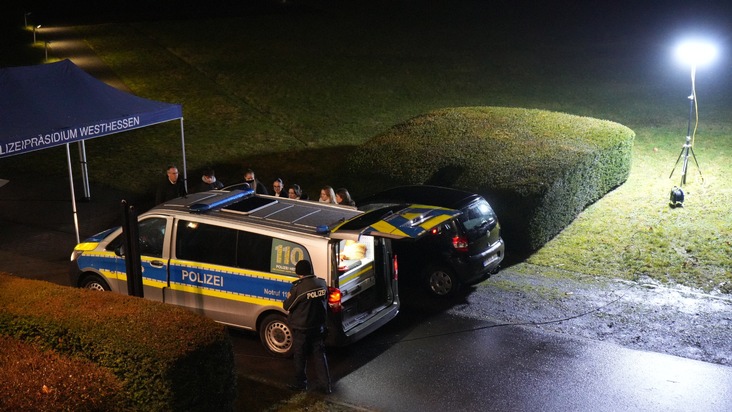 POL-WI: "Nachts im Präsidium": Polizei öffnet die Türen für den Nachwuchs