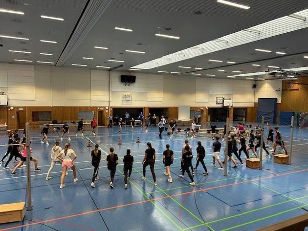 POL-PDTR: Polizei-Sporttest begeistert erneut: großes Interesse an der Polizei