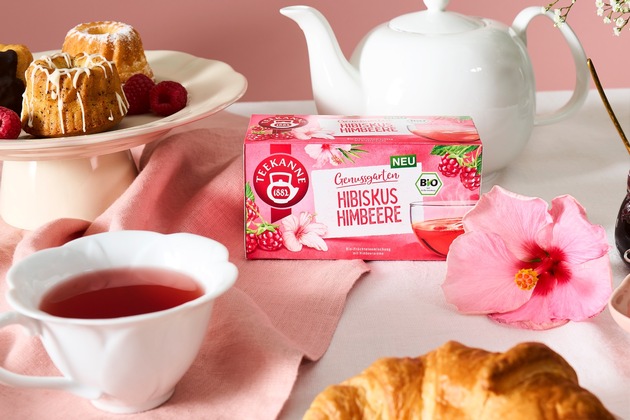 Pressemitteilung: Hibiskus trifft Himbeere: Fruchtiger Zuwachs für den TEEKANNE Genussgarten