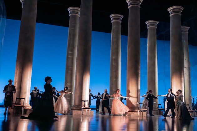 Clasart Classic bringt am 2. Mai Tschaikowskis leidenschaftliches Drama EUGEN ONEGIN live aus der Met ins Kino