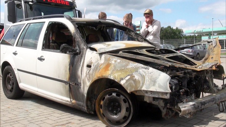 &quot;Mein neuer Alter&quot;: Ersatz für abgefackelten Golf gesucht