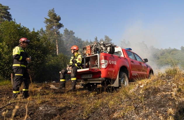 Ford-Werke GmbH: Staffelfinale von "Ford Lifesavers": Wie eine freiwillige Feuerwehrfrau die Tradition ihrer Familie fortführt