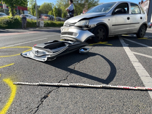 POL-MG: Unfall an der Odenkirchener Stra&szlig;e