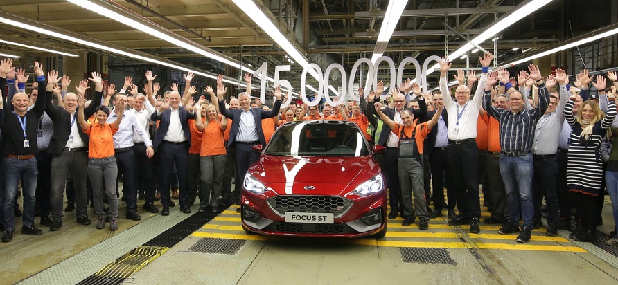 Ford-Werke GmbH: Masse mit Klasse: Im Ford-Werk Saarlouis läuft das 15-millionste Auto vom Band (FOTO)