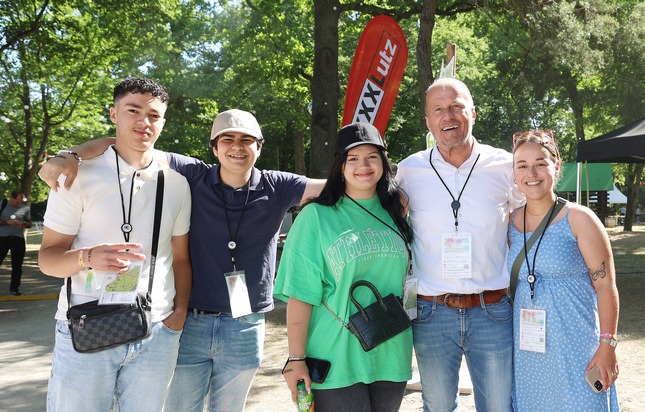 XXXLutz Deutschland: "Rookie Festival": Ein begeisterndes XXXL-Event für rund 800 Auszubildende mit bleibender Erinnerung