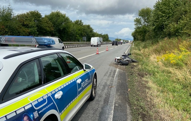 POL-PDLD: A65 / AS Landau-Süd - Schwerer Motorradunfall auf der A65 - Hubschraubereinsatz führt zu Vollsperrung