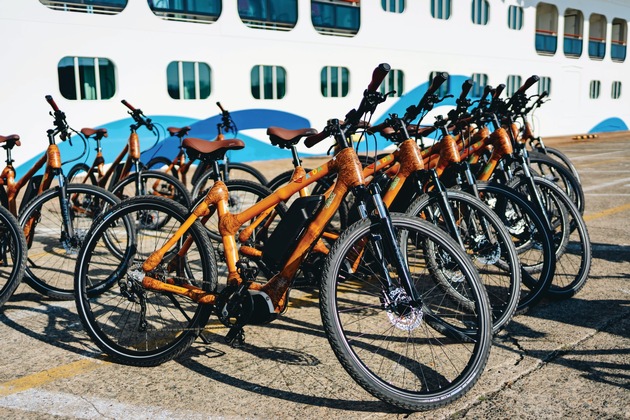 AIDA Pressemeldung: Auch beim Landausflug nachhaltig unterwegs – mit Fahrrädern aus nachwachsendem Rohstoff
