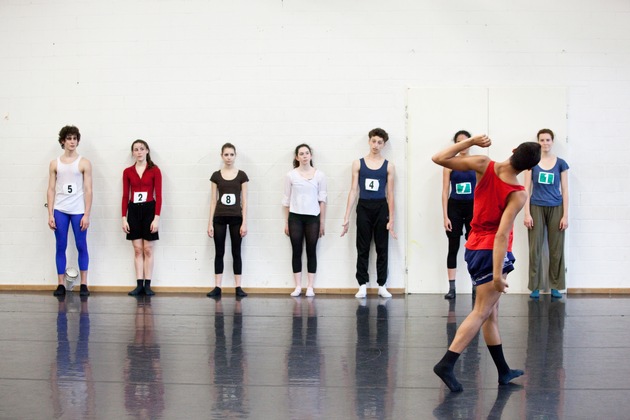 Pour-cent culturel Migros: concours de danse 2010  La fine fleur des jeunes artistes danseurs