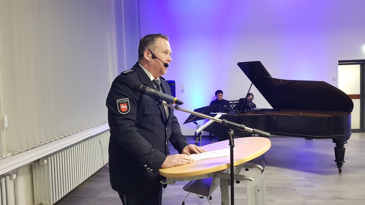 POL-AK NI: Mit Musik und Lyrik ins Jahr 2025 / Neujahrskonzert am Studienort Hann. Münden der Polizeiakademie Niedersachsen