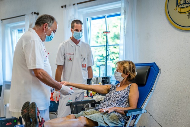Blutspende: Versorgungssicherung im Münsterland: DRK Blutspendedienst bietet Job-Perspektiven auch für Quereinsteiger!