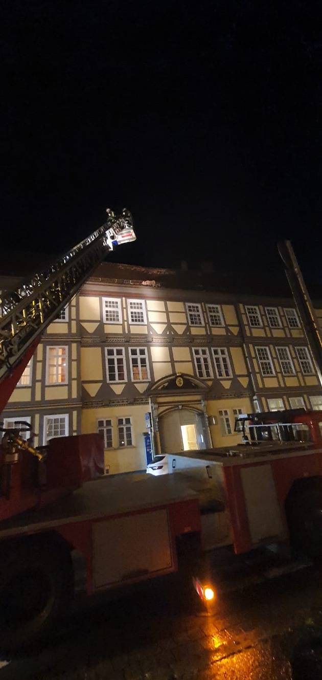 FW Celle: Orkan Zeynep über Celle - zahlreiche Einsätze im Stadtgebiet!