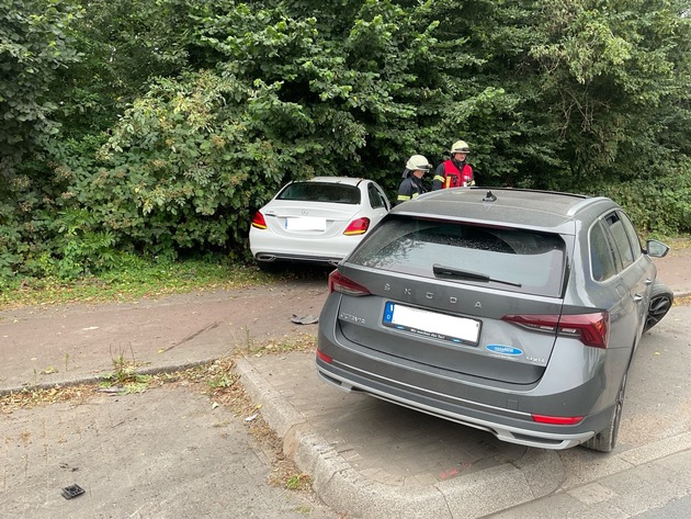 FW-MH: Verkehrsunfall auf der Ruhrorter Straße
