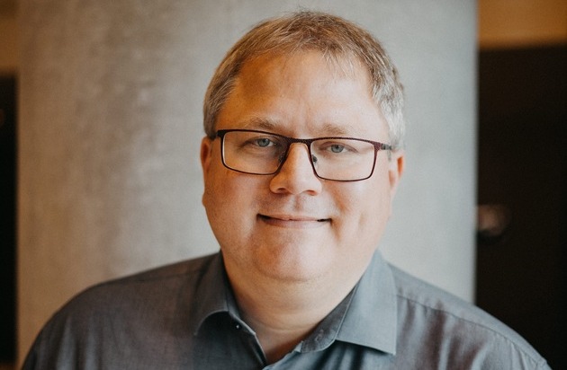 Simon - Kucher & Partners: Neue Spendergeneration, alte Fundraising-Modelle: Gemeinn&uuml;tzige Organisationen drohen den Anschluss zu verlieren