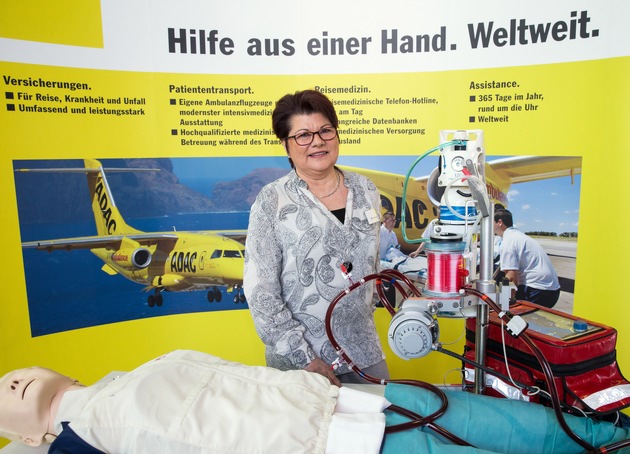 Mit mobiler Herz-Lungen-Maschine nach Thüringen / ADAC Ambulanzdienst rettet 58-Jährige aus Sonneberg / Kreuzfahrt endete mit akuter Atemnot in Klinik in Thailand / Aufwendigster Krankenrücktransport