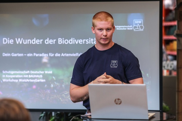 Mehr Natur für alle – Biodiversität beginnt vor der eigenen Haustür