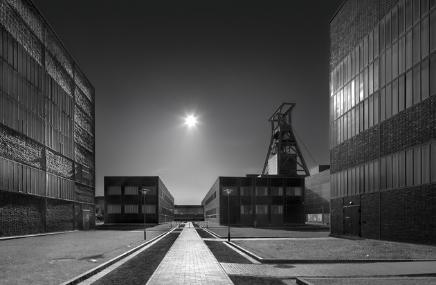 Einladung zum Pressegespräch: Fotoausstellung „Faszination Zollverein“ und Saisonstart 2025