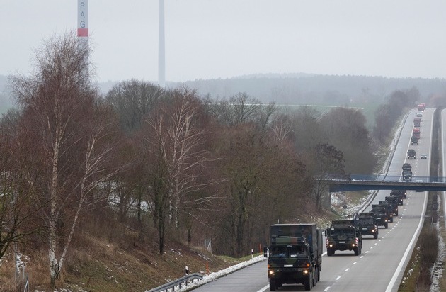 Konvois deutscher Streitkräfte auf Straßen von Nordrhein-Westfalen und Niedersachen erwartet