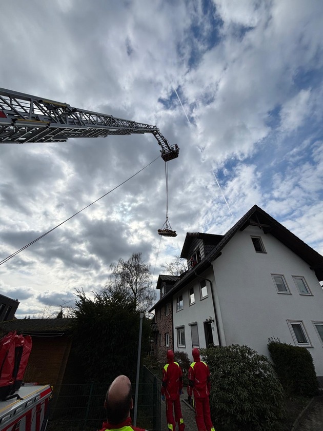 FW Datteln: Medizinischer Notfall fordert H&ouml;henretter des Kreises Recklinghausen