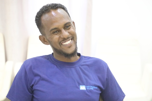 Interviewmöglichkeit: Abdikadir Dakane (Leiter SOS-Kinderdörfer Somalia) und Lanna Idriss (Vorständin SOS-Kinderdörfer) - zur humanitären Krise in Somalia nach Wegfall der internationalen Hilfe