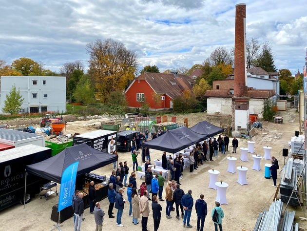 BPD feierte Richtfest in Reutlingen-Betzingen: 39 Wohnungen im ersten Bauabschnitt des Projekts b.Heppy