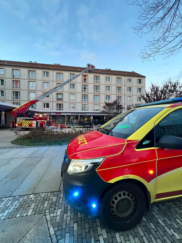 FW Dresden: Informationen zum Einsatzgeschehen der Feuerwehr Dresden vom 3. April 2023