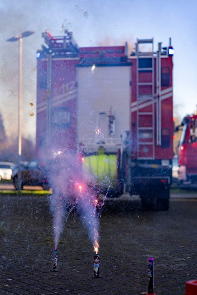 FW-LFVSH: Bilanz zur Silvesternacht 2024/2025 - deutlich mehr Feuerwehr-Einsätze als im vergangenen Jahr