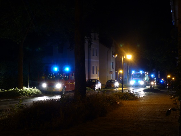 FW-DT: Feuer in Wohnheim