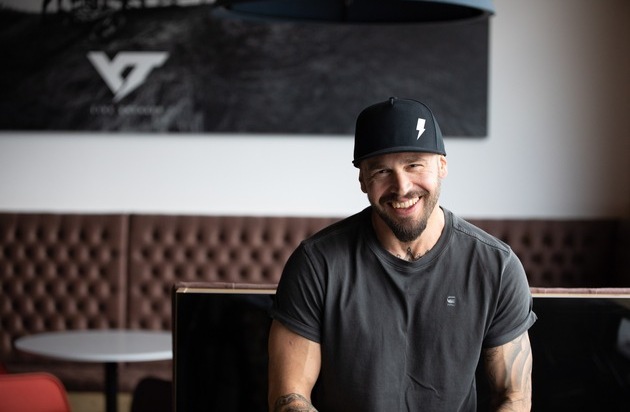 YT Industries GmbH: "Als Unternehmen werden wir erwachsener, im Herzen wollen wir pubertär bleiben." / YT Industries Firmengründer Markus Flossmann im Porträt (inkl. Interview für Ihre Berichterstattung)