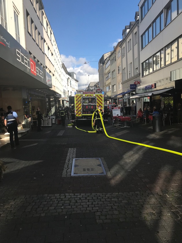 POL-PDTR: Fettexplosion in einer Wohnung in der Brotstraße; eine verletzte Person