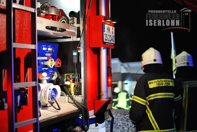 FW-MK: Nächtlicher Feuerwehreinsatz im Stübbeken