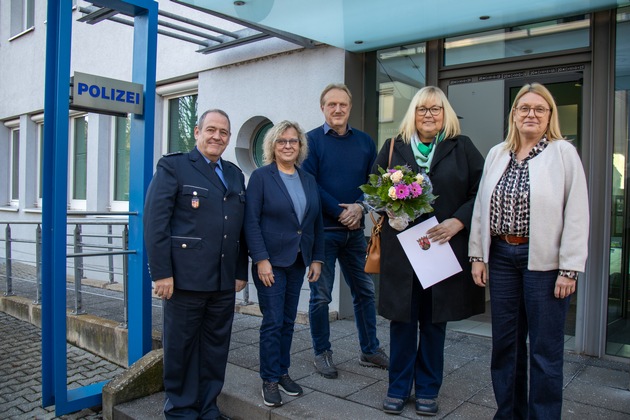 POL-PPTR: Zwei Mitarbeitende des Polizeipräsidiums Trier in den Ruhestand verabschiedet