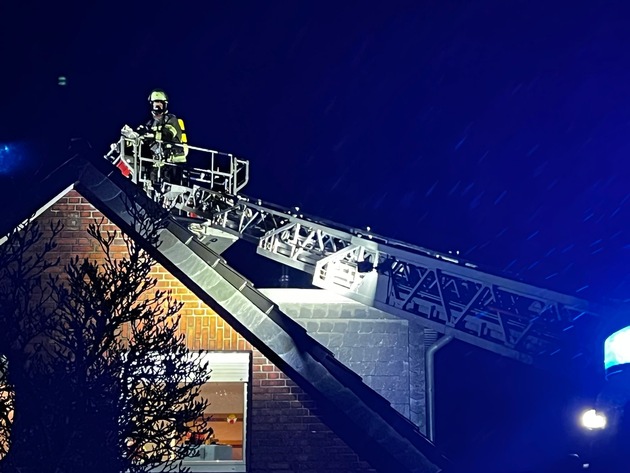 FW-WRN: Kaminbrand an der Selmer Landstra&szlig;e