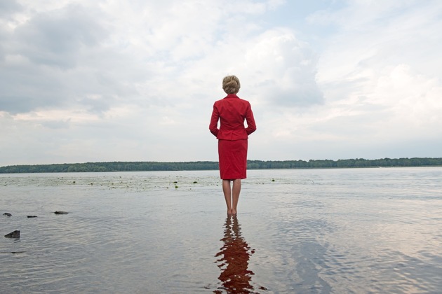 Einladung zum Presserundgang in Anwesenheit von Bundespräsident a.D. Christian Wulff und Katrin Göring-Eckardt:  Ausstellungseröffnung „Das Prinzip Apfelbaum. 11 Persönlichkeiten zur Frage ‚Was bleibt?‘“