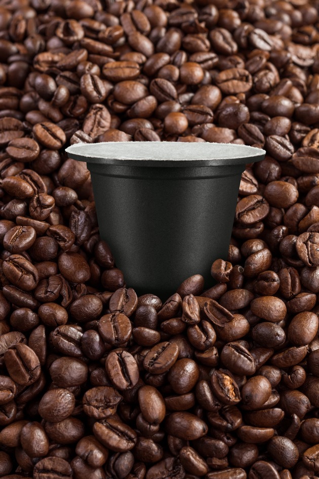 Bio-Kaffeekapseln aus dem Rohstoff SUN CIRCLE jetzt zweifach zertifiziert / Golden Compound: Entsorgung kann über den Heimkompost und über die Biotonne* erfolgen