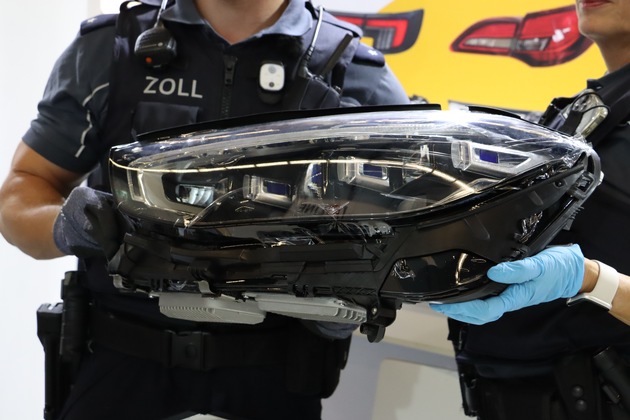 HZA-DA: ZOLL-Kontrollen auf der Automechanika 2024 - Plagiatsvermutung in 3.500 Fällen - 63.000 Euro an Sicherheit erhoben