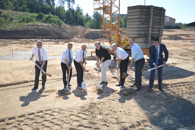 Technologieführer OFRU investiert 3,7 Mio. Euro am neuen Standort Alzenau (FOTO)