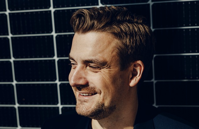 Berlin: Preisverdächtig – Visionär Mario Kohle arbeitet mit Hochdruck an Sonnenkraft für jedes Haus