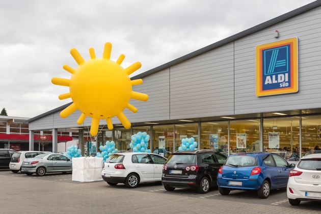 Erfolgreich für die Umwelt: ALDI SÜD feiert das 1000. Solardach