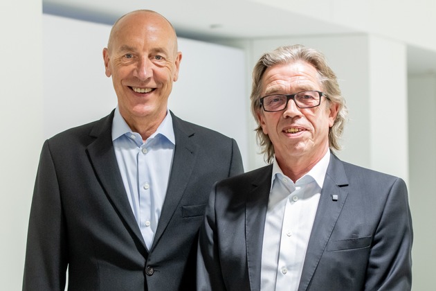 Bundesverband der Tabakwirtschaft und neuartiger Erzeugnisse gegründet / Michael Kaib (Reemtsma) und Hans-Josef Fischer (Heintz van Landewyck) führen starken Branchenverband als Doppelspitze (FOTO)