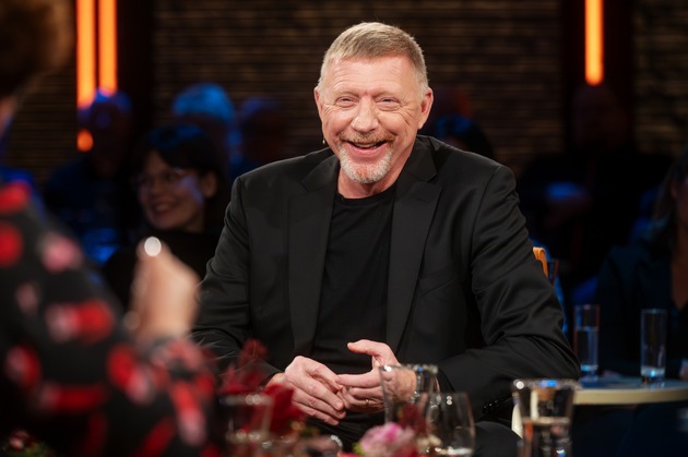 3nach9: Boris Becker übt mit kleiner Tochter jetzt schon Tennis