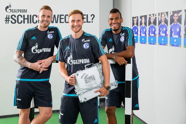 Gazprom Kumpelkarte startet mit Fährmann, Höwedes und Choupo-Moting in die neue Saison