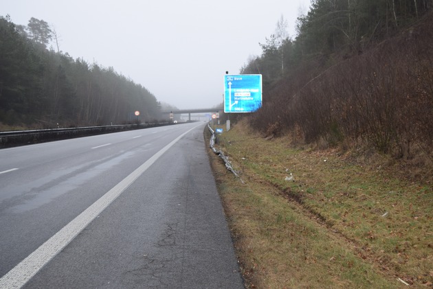 POL-PDKL: A62/Landstuhl, Unfallzeugen gesucht