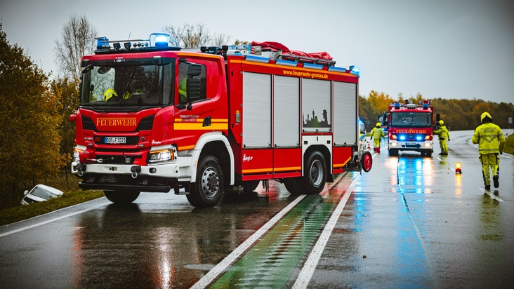 FW Gronau: Verkehrsunfall mit zwei Verletzten auf der B54 Richtung Niederlande