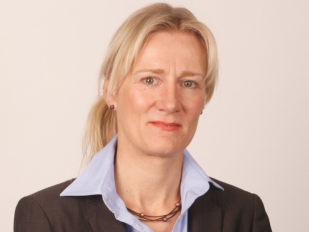 Pressemitteilung: Petra Riga wird Vorstand Commercial Insurance der Zurich Gruppe Deutschland