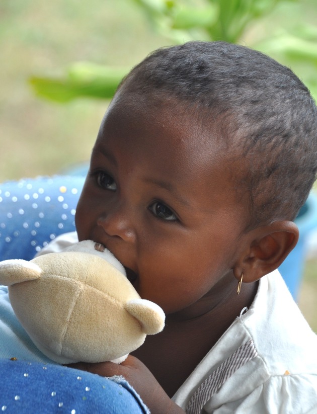 Ärzte von Clinic im Centrum geben Kindern auf Madagaskar ihr Lächeln zurück