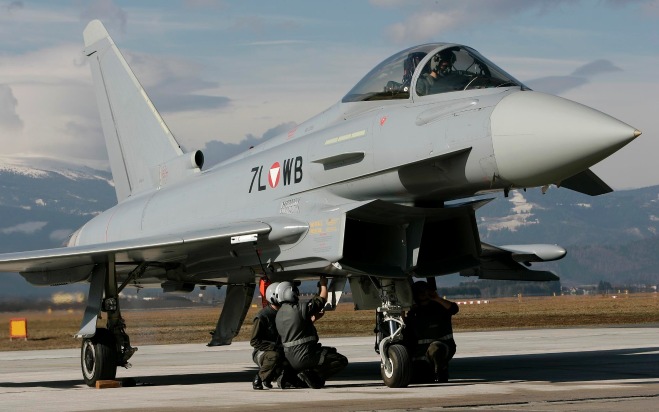 Weltwirtschaftsforum 2014 in Davos: Eurofighter sichern den Luftraum