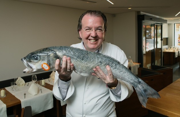 Excellence Cruises - Reisebüro Mittelthurgau: Excellence Gourmetfestival ´15 / Sterneköche zaubern in der Schiffskombüse
