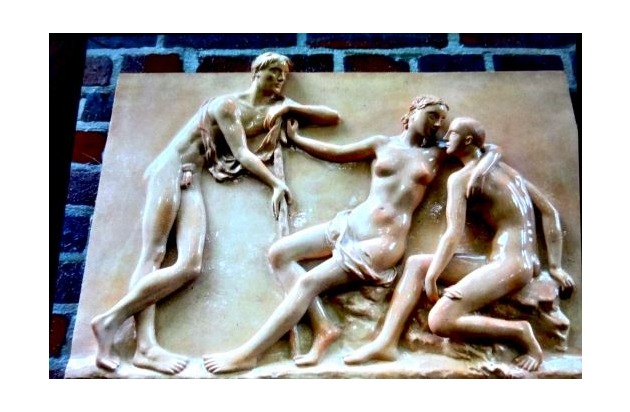 POL-KLE: Bedburg-Hau - Zwei Reliefs des Künstlers Arno Breker von Hauswand gestohlen / Zeugen gesucht